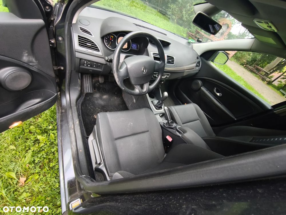 Renault Megane 1.6 16V Expression - 11
