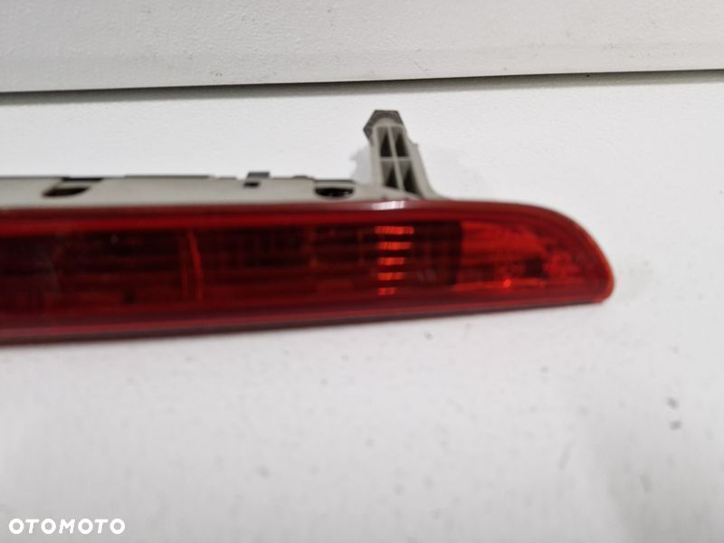 opel agila b suzuki splash trzecie 3 światło stopu 35810-51k0 - 3