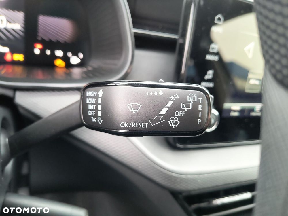 Skoda Scala 1.0 TSI Essence - 26