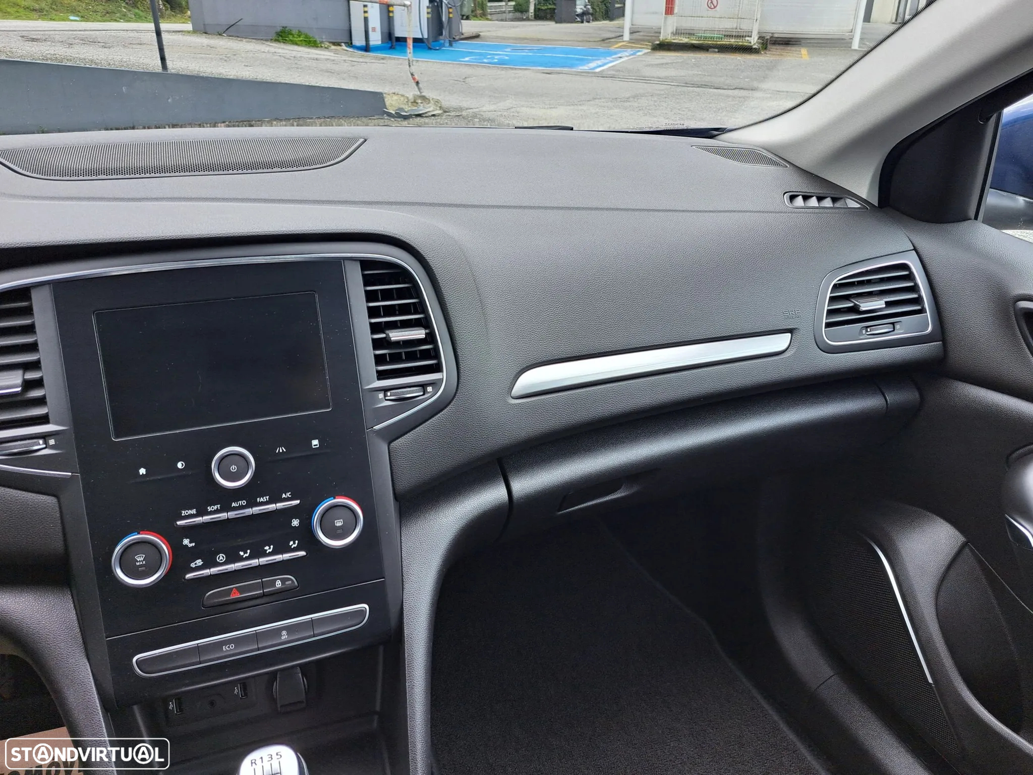 Renault Mégane Sport Tourer 1.5 dCi Limited - 16