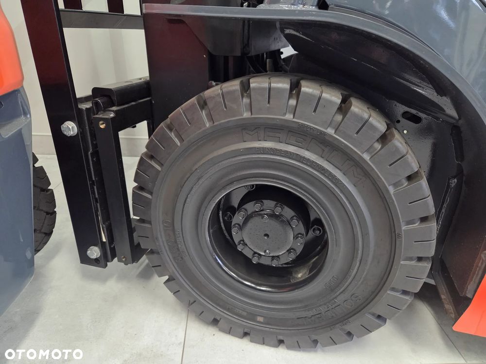 Toyota tonero 15 - 11