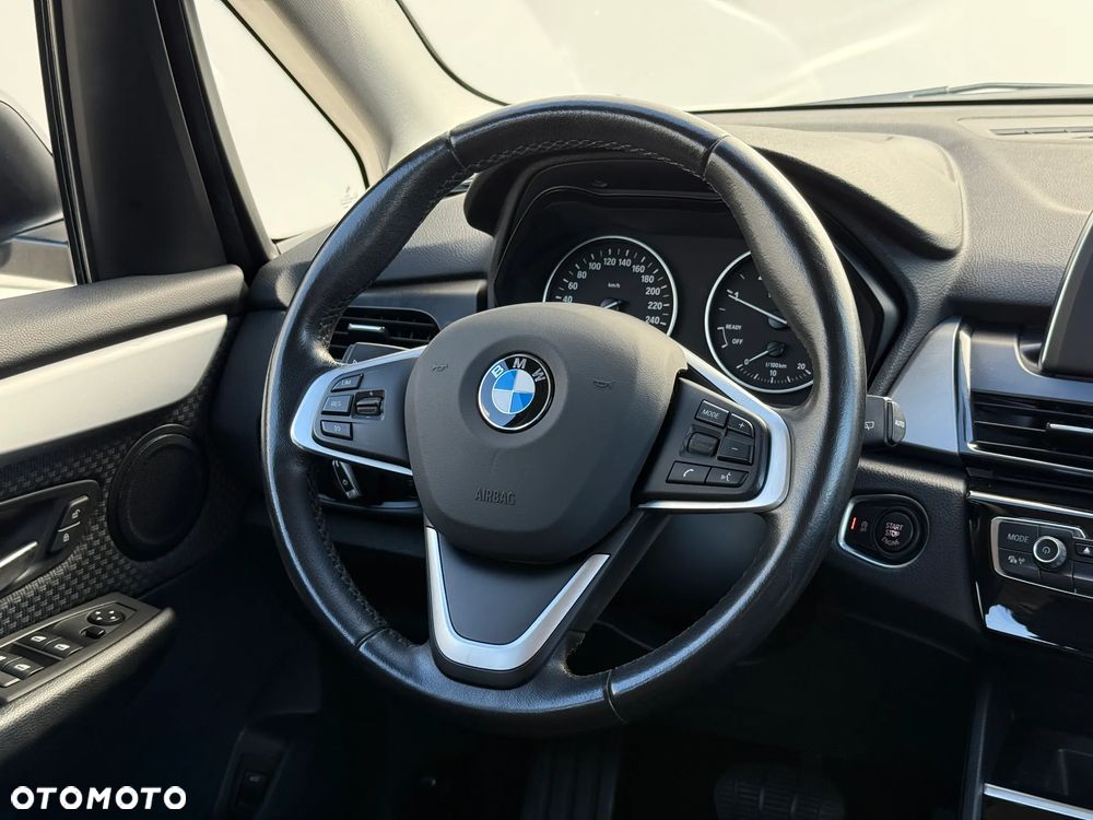 BMW Seria 2 216d Luxury Line - 20