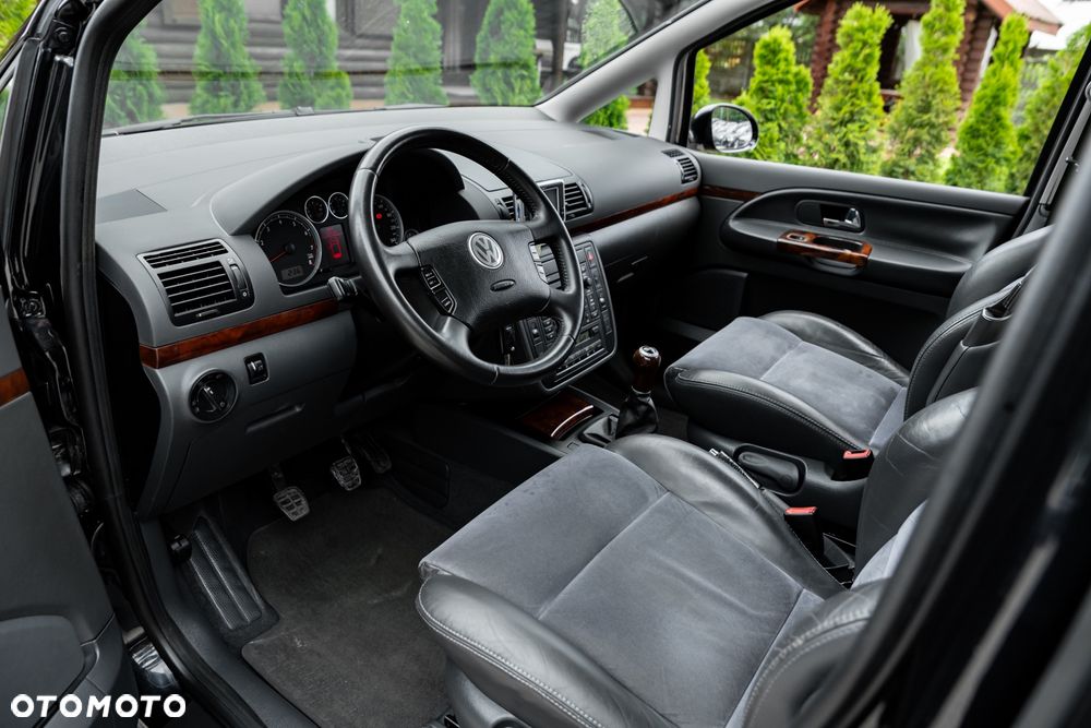 Volkswagen Sharan 2.8 V6 4Motion Highline - 15
