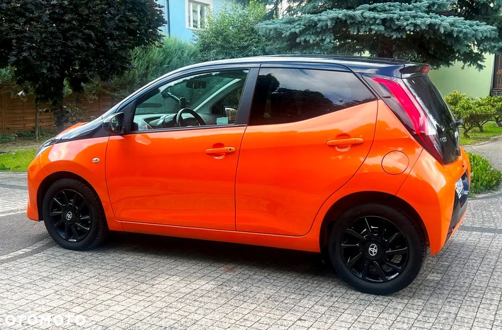 Toyota Aygo 1.0 VVT-i Black Edition - 10