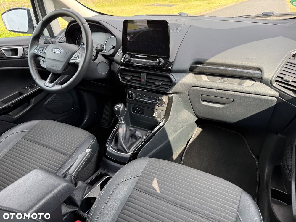 Ford EcoSport 1.0 EcoBoost TITANIUM - 27