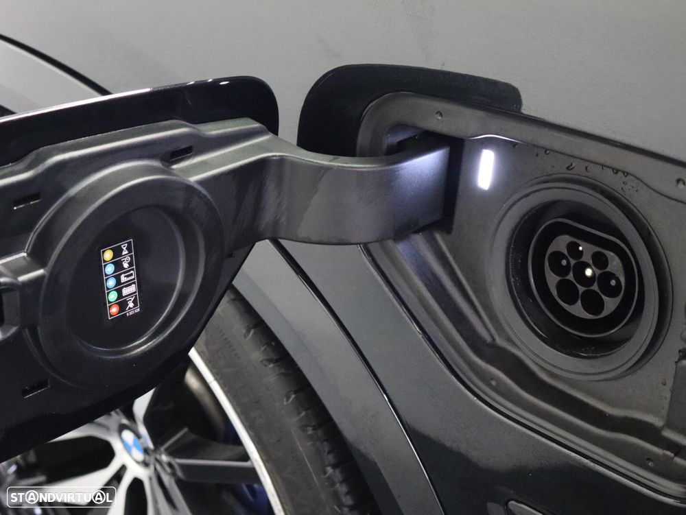 BMW X5 45 e xDrive Pack M - 26