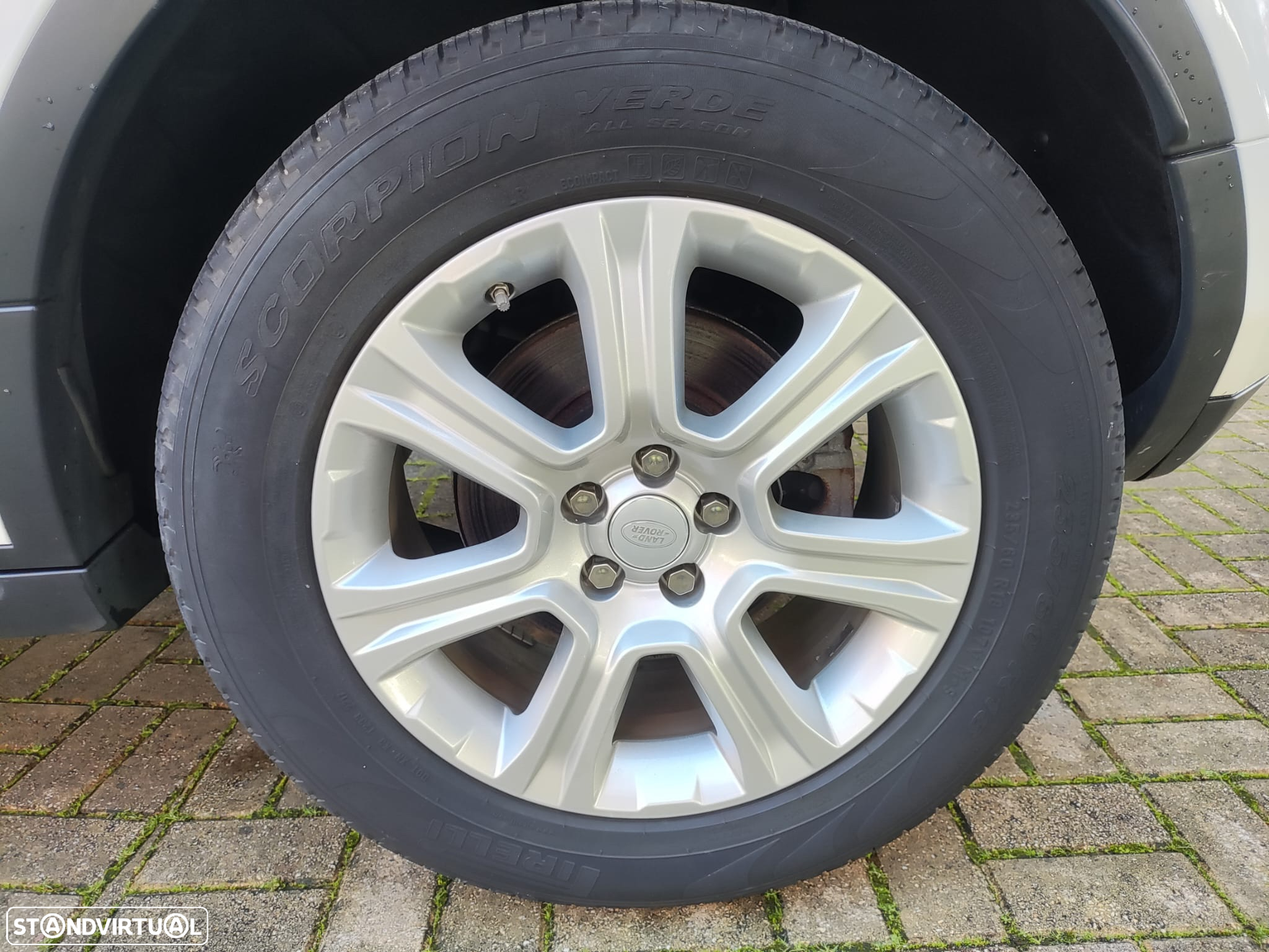 Land Rover Range Rover Evoque 2.0 TD4 SE Dynamic Auto - 42