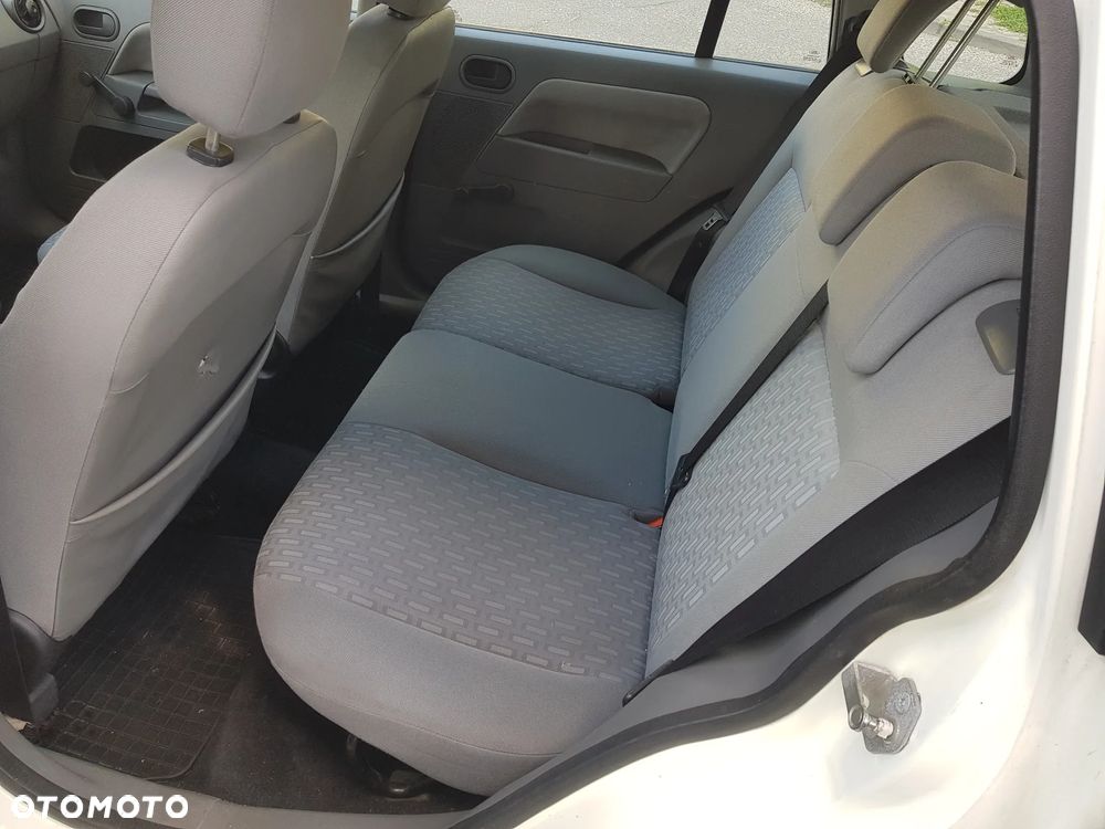 Ford Fusion 1.4 TDCI Ambiente - 3