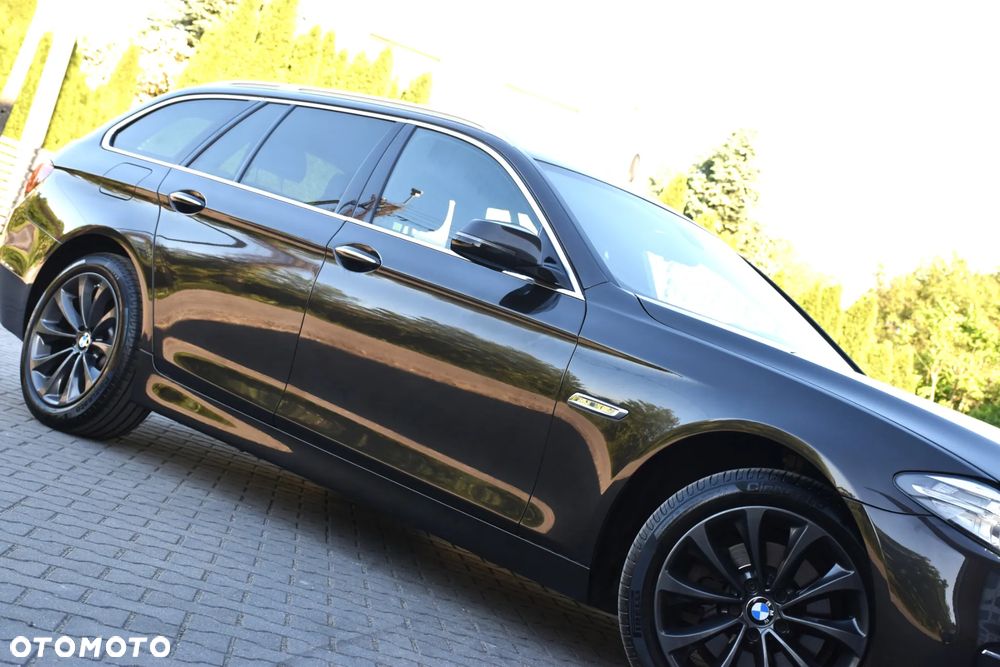 BMW Seria 5 518d Luxury Line - 39