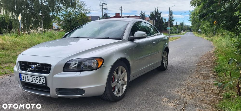 Volvo C70 2.0D Momentum - 15