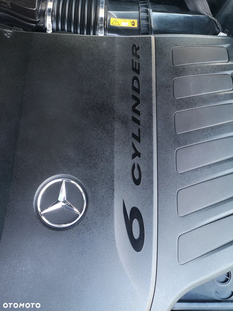 Mercedes-Benz Klasa S 580 e PHEV 4-Matic 9G-TRONIC - 33