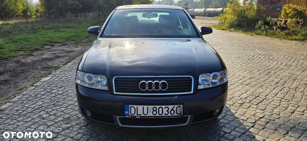 Audi A4 2001 photo 2