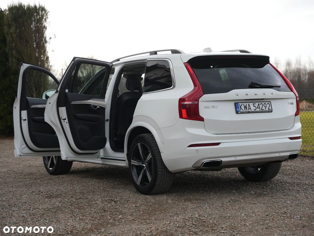 Volvo XC 90 - 8