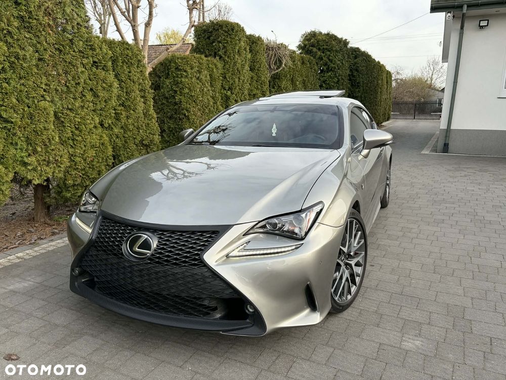 Lexus RC - 11
