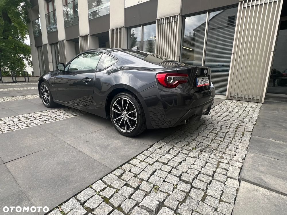 Toyota GT86 - 10