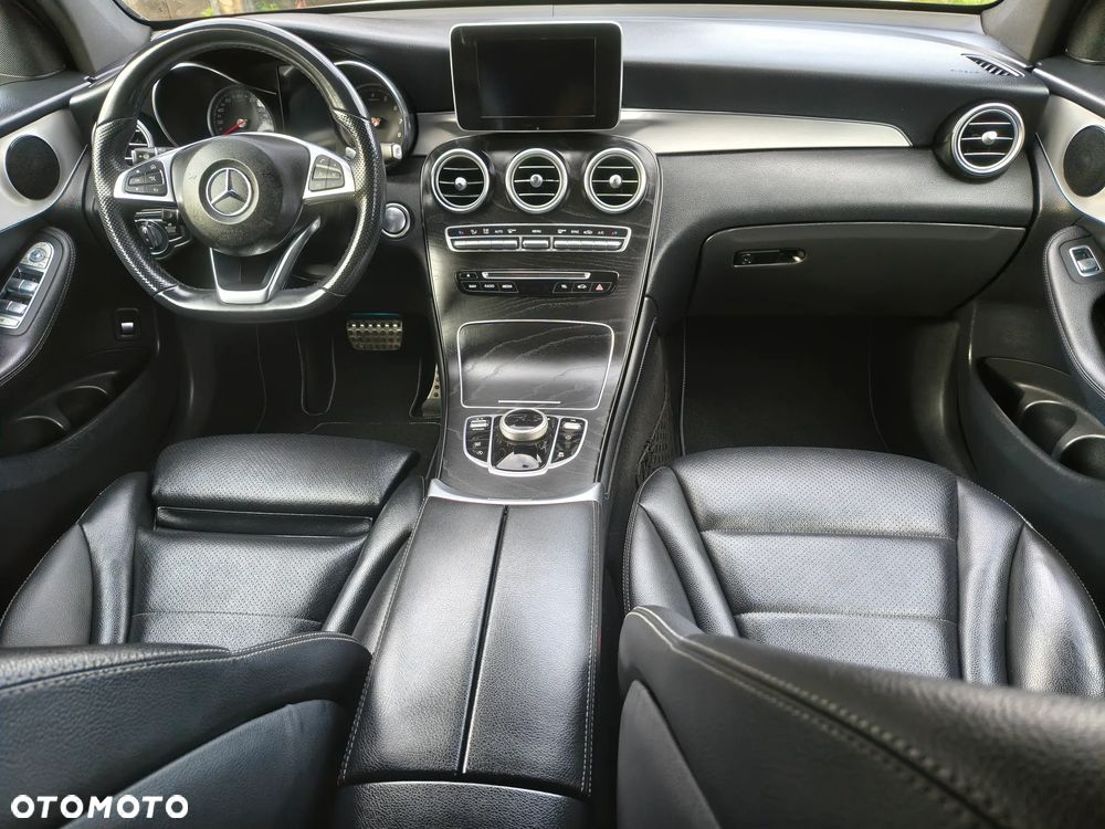 Mercedes-Benz GLC - 14