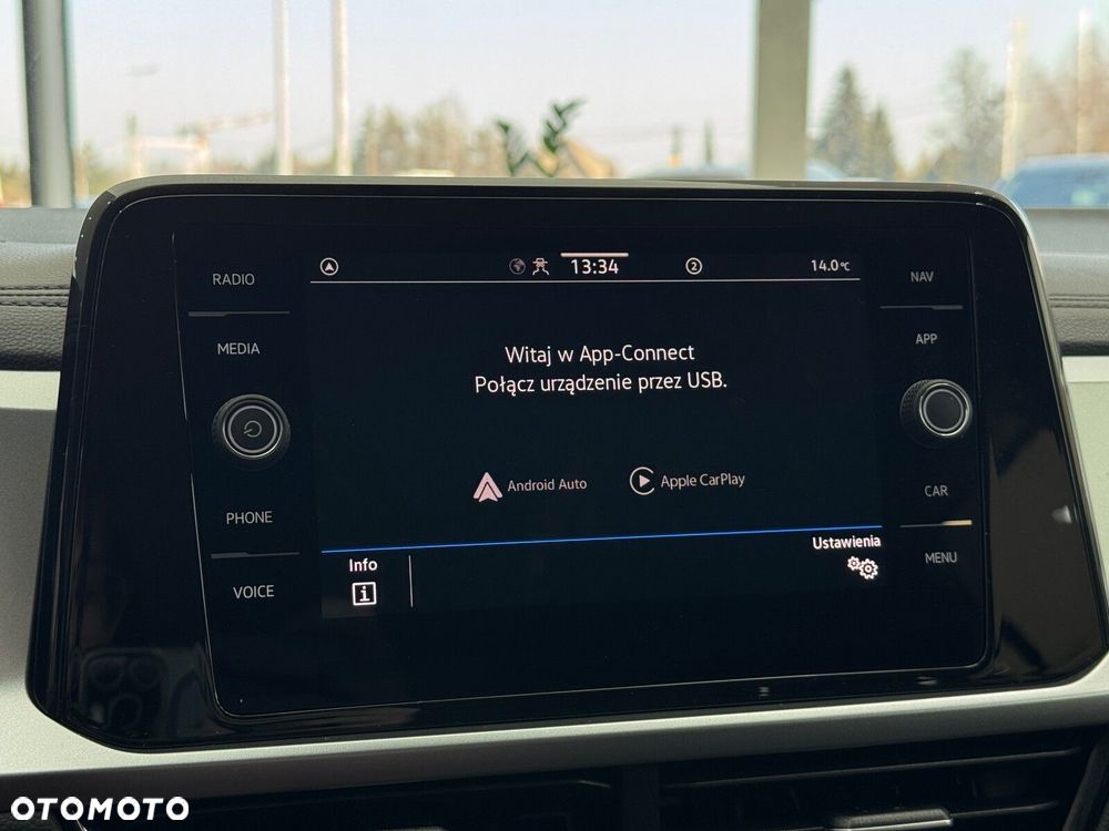 Volkswagen T-Roc 1.5 TSI Life DSG - 26