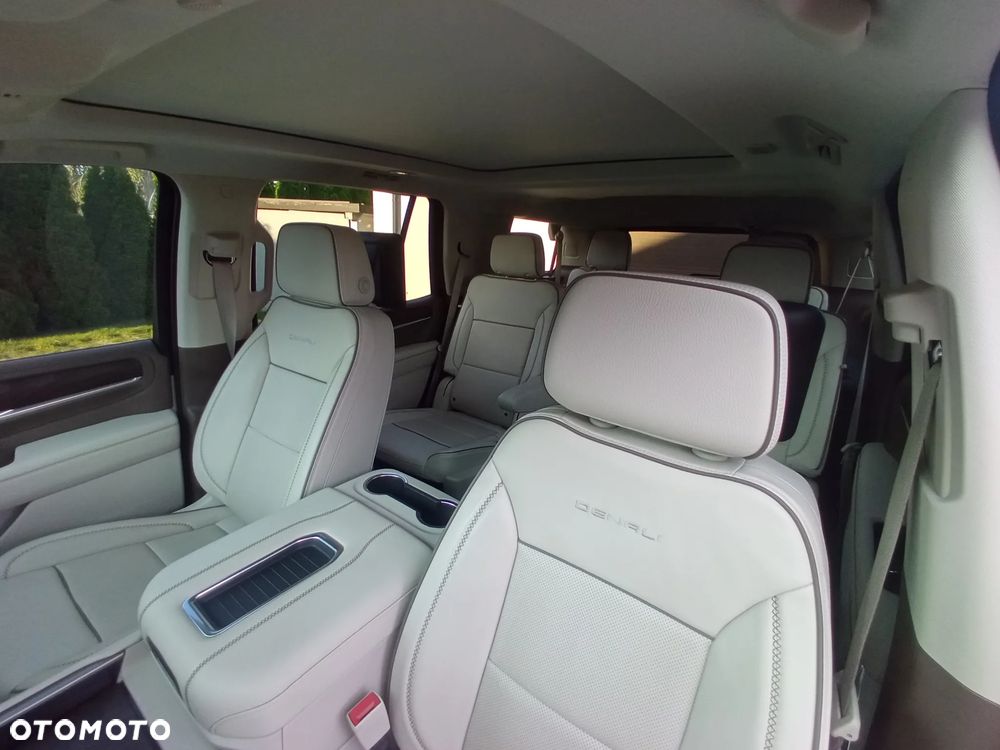 GMC Yukon - 20