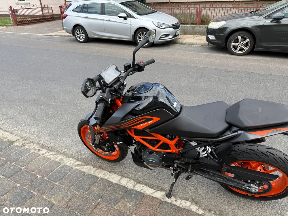 KTM Duke 125 - 8
