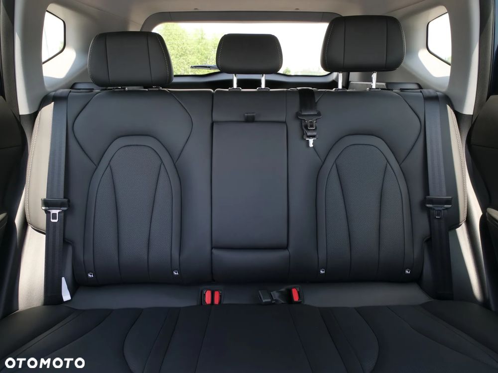 Chery Tiggo 7 1.5 HEV Premium DCT - 33
