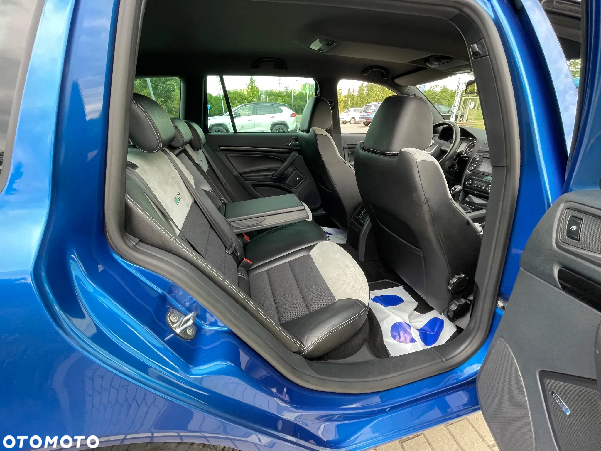Skoda Octavia Combi 2.0 TDI CR DPF RS - 14