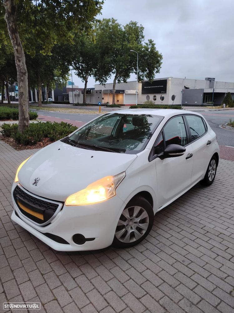 Peugeot 208 1.4 HDi - 3