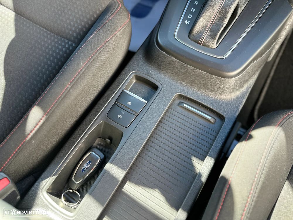 Ford Focus 1.0 EcoBoost MHEV ST-Line Aut. - 12