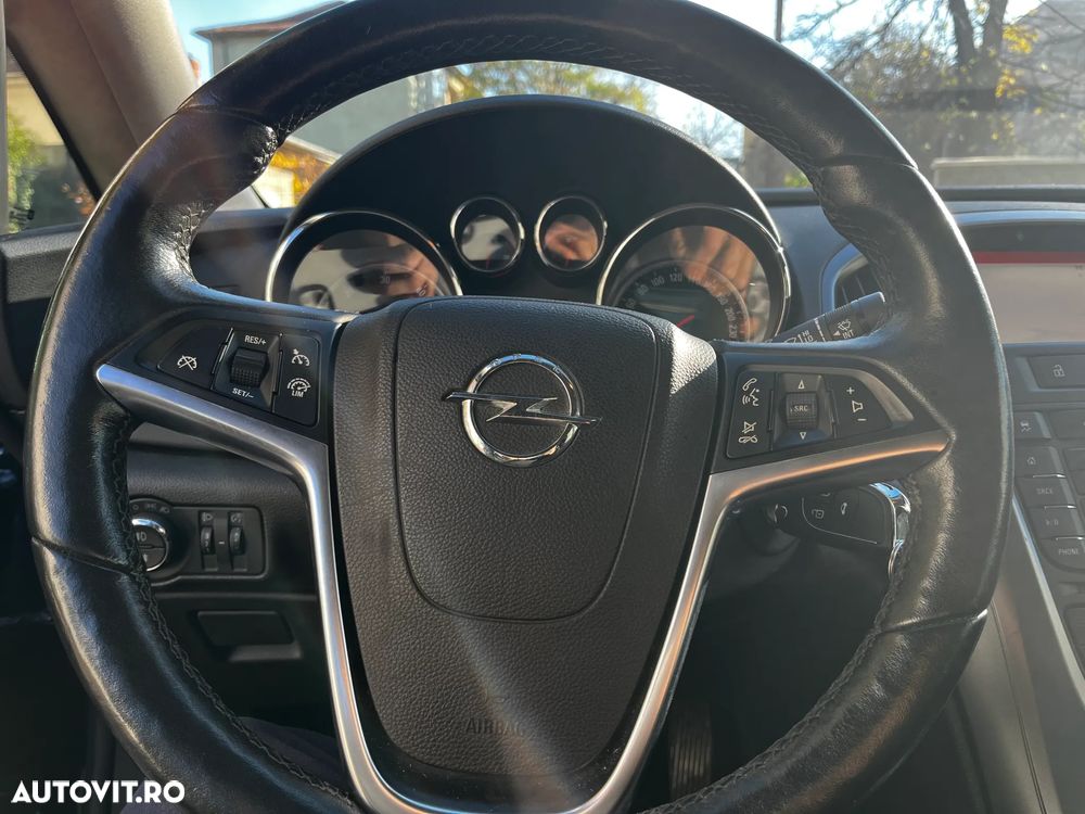 Opel Astra - 12