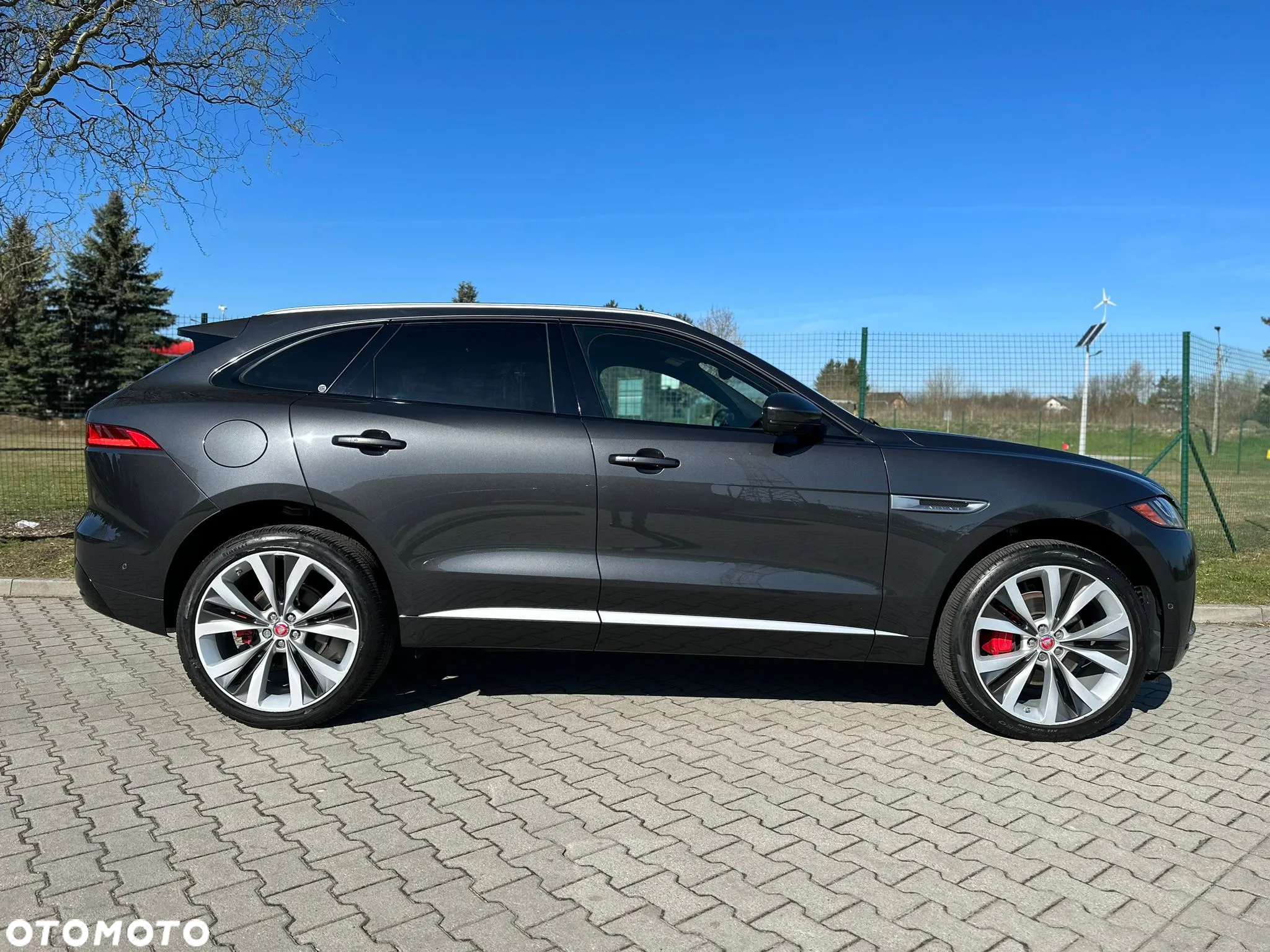 Jaguar F-Pace 3.0 V6 AWD S - 7