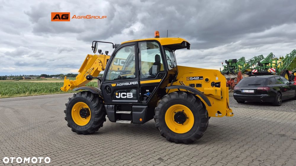 JCB 542-70 AGRI SUPER 2020R 145KM 2019R - 7