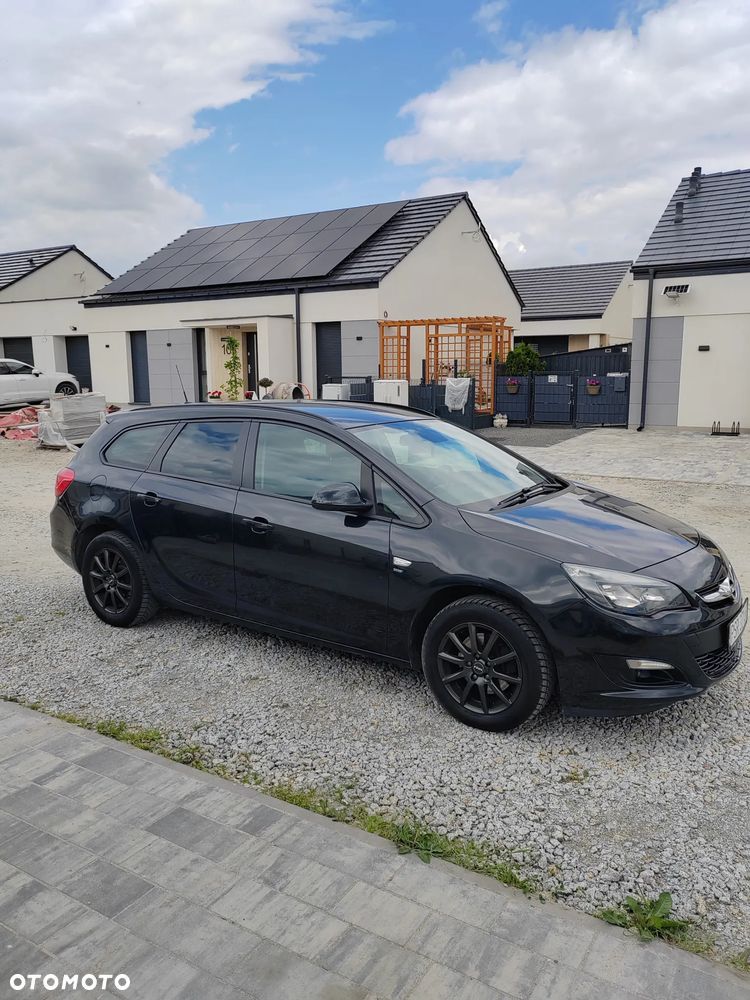 Opel Astra 1.7 CDTI DPF ENERGY - 9