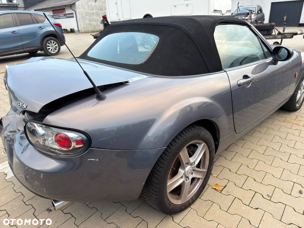 Mazda MX-5 1.8 MZR Kaminari - 8
