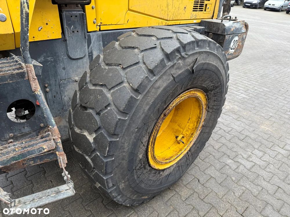 Komatsu WA 250PZ-6 - 28