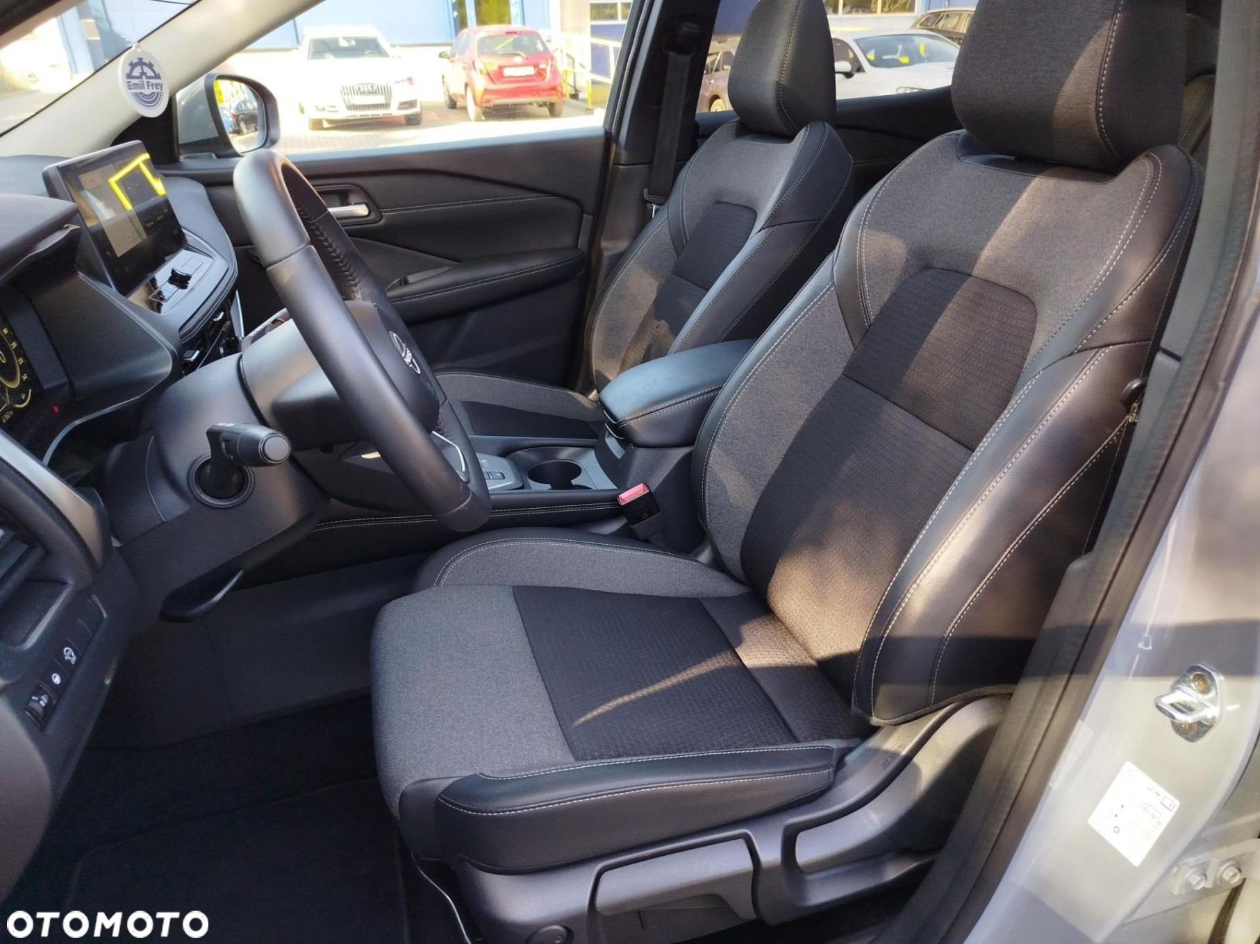 Nissan Qashqai 1.3 DIG-T mHEV N-Connecta - 11