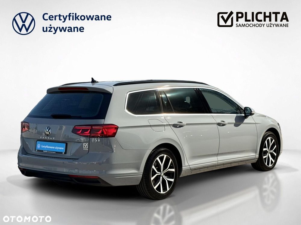 Volkswagen Passat 2022