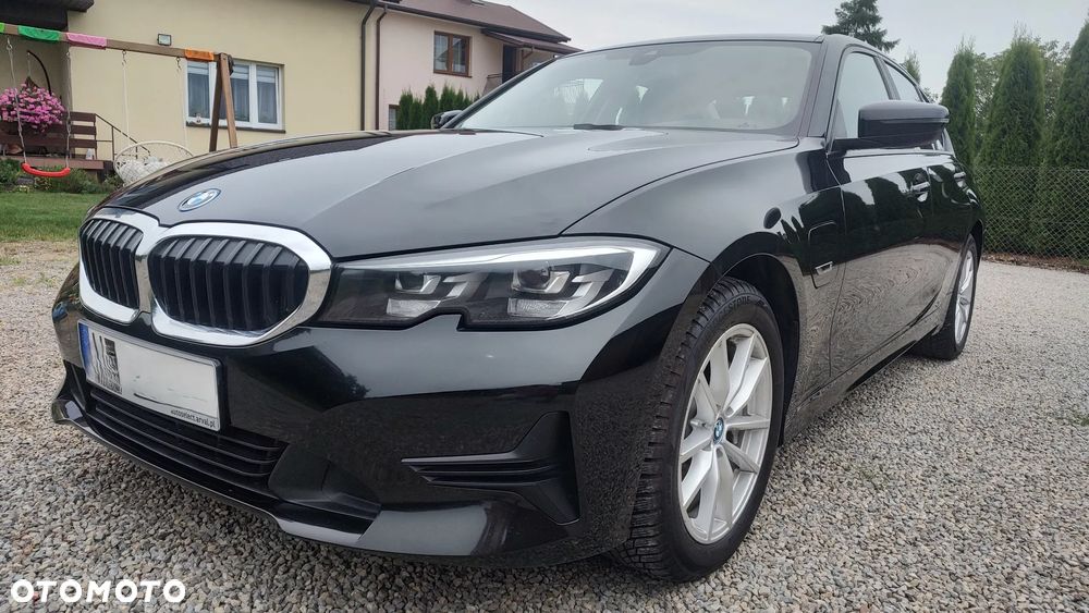 BMW Seria 3 330e Advantage - 18