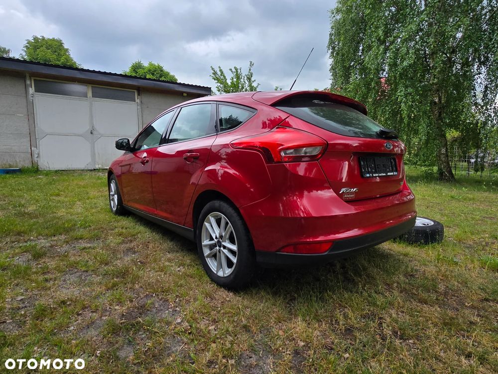 Ford Focus 1.0 EcoBoost Trend - 9
