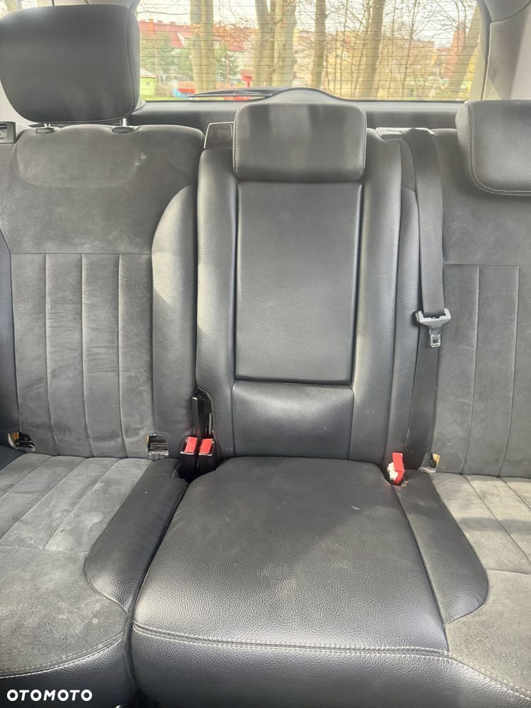 Mercedes-Benz ML 420 CDI 4-Matic - 9