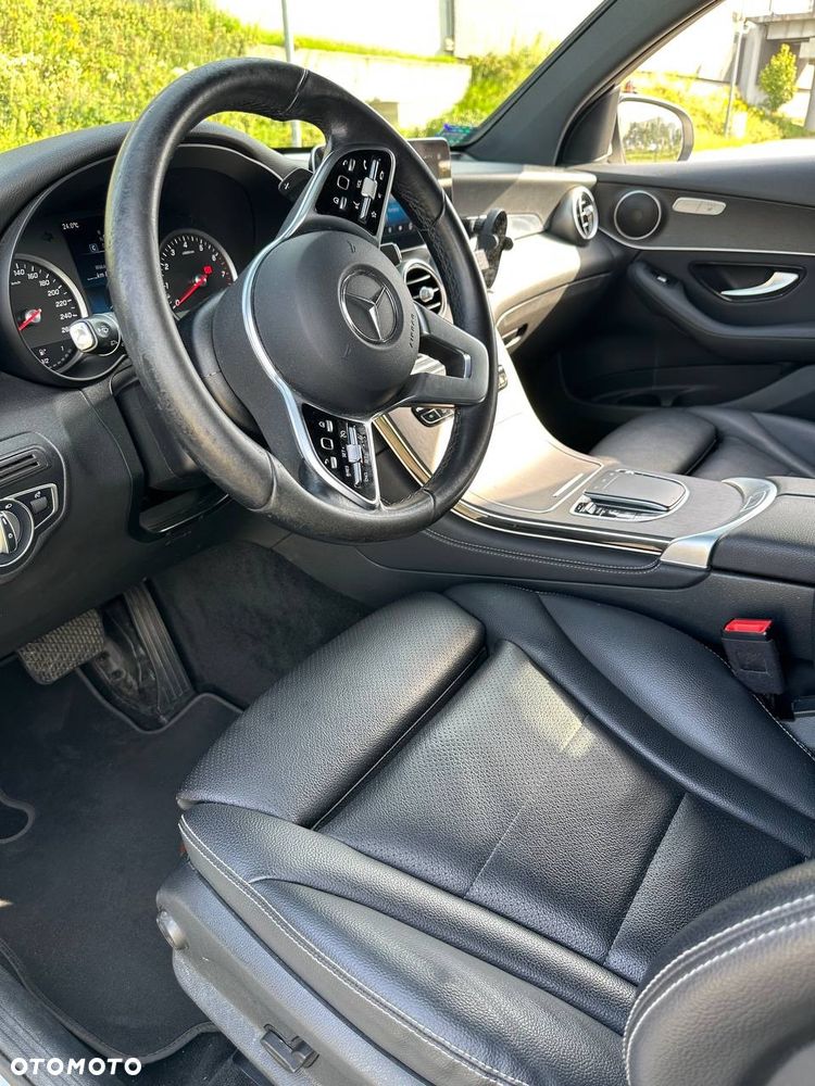 Mercedes-Benz GLC Coupe 200 - 17