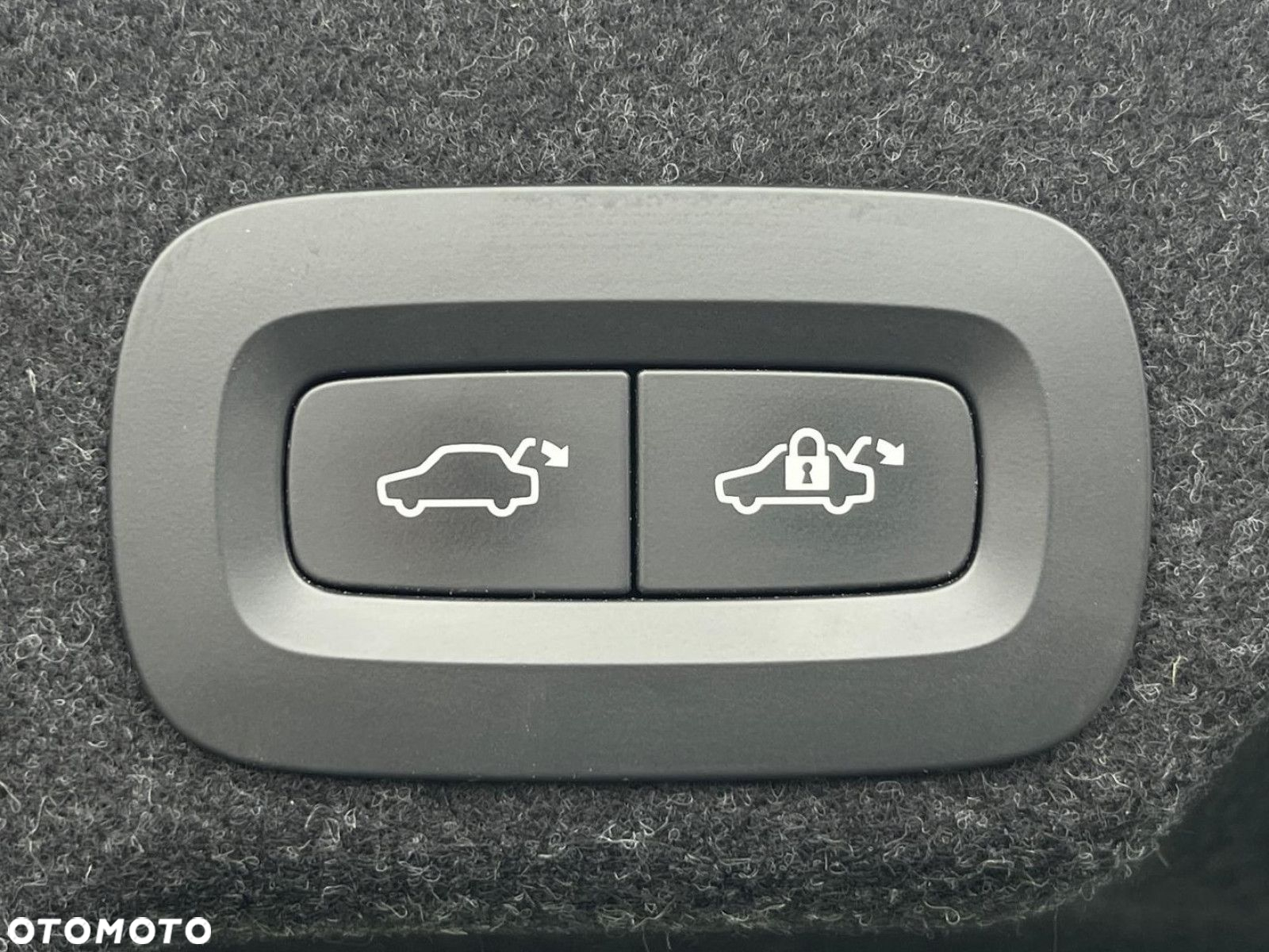 Volvo S90 - 29