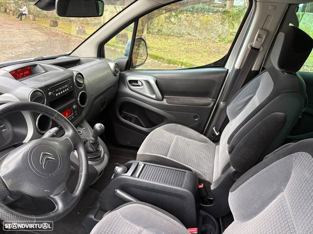 Citroën C3 Picasso 1.6 HDi Confort FPF Airdream - 11