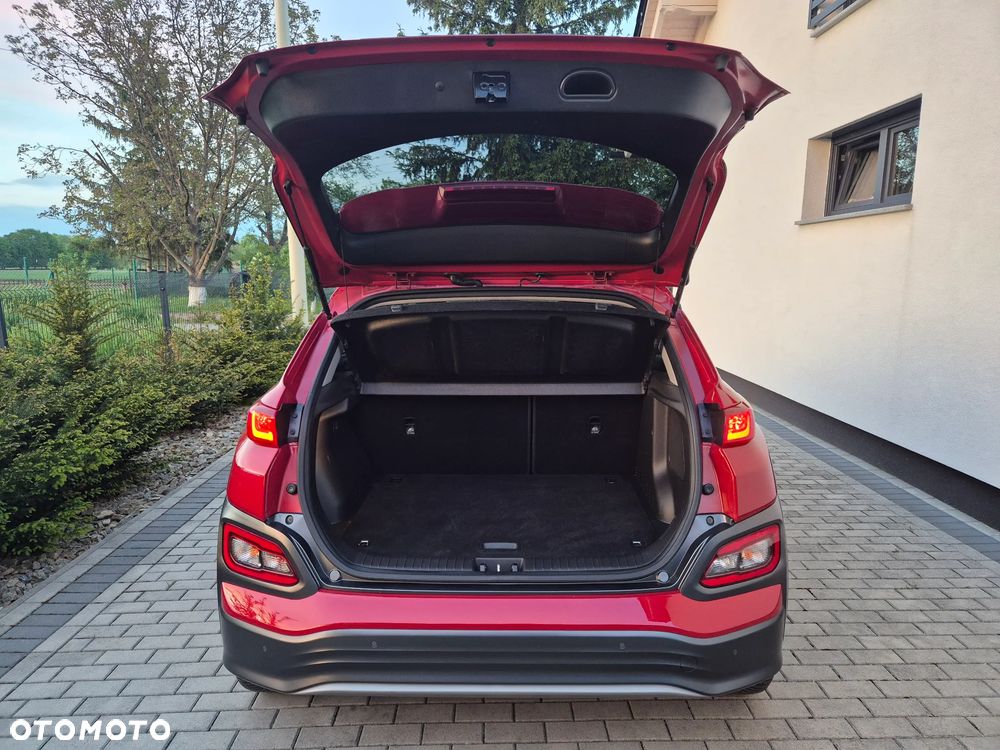 Hyundai Kona 64kWh Premium - 35