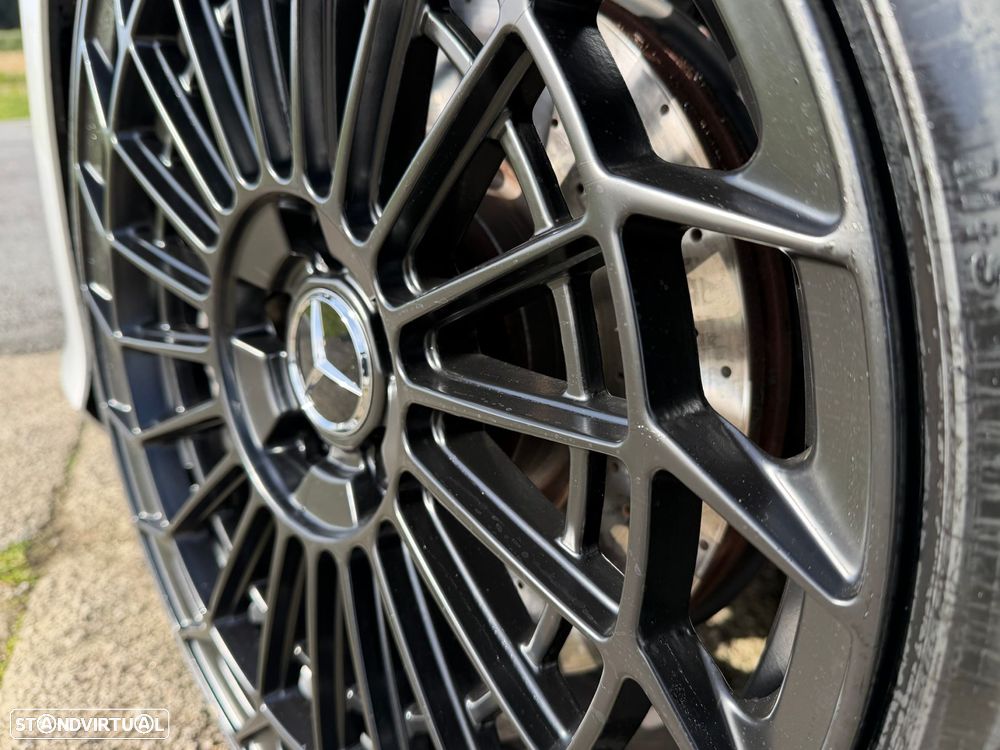 Mercedes-Benz A 45 AMG 4-Matic - 12