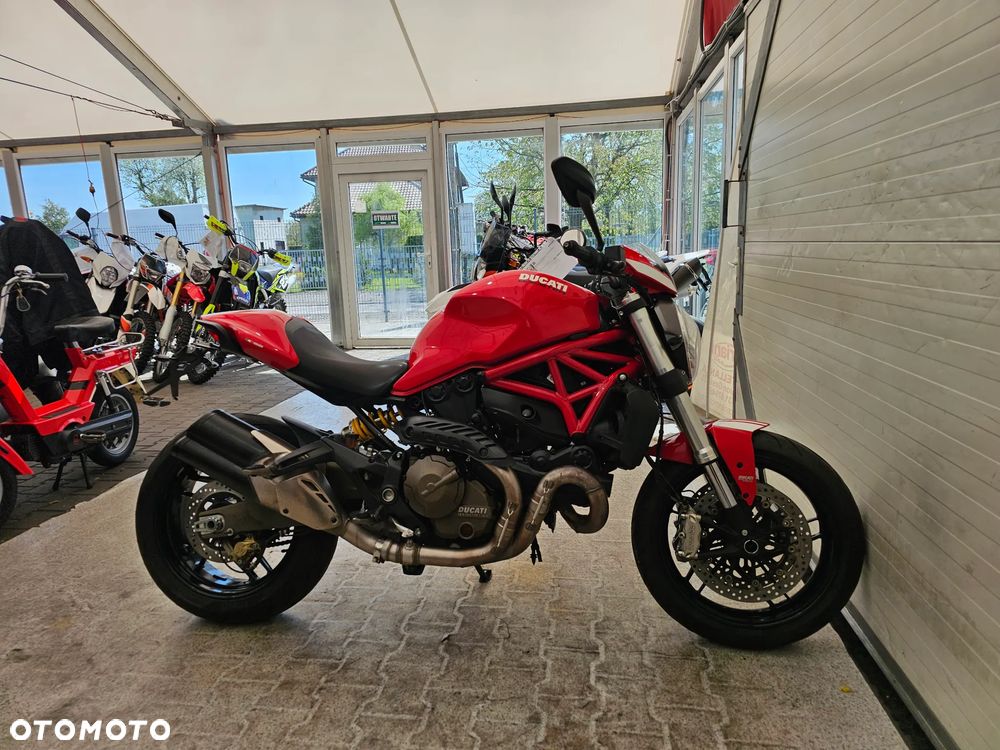 Ducati Monster - 24