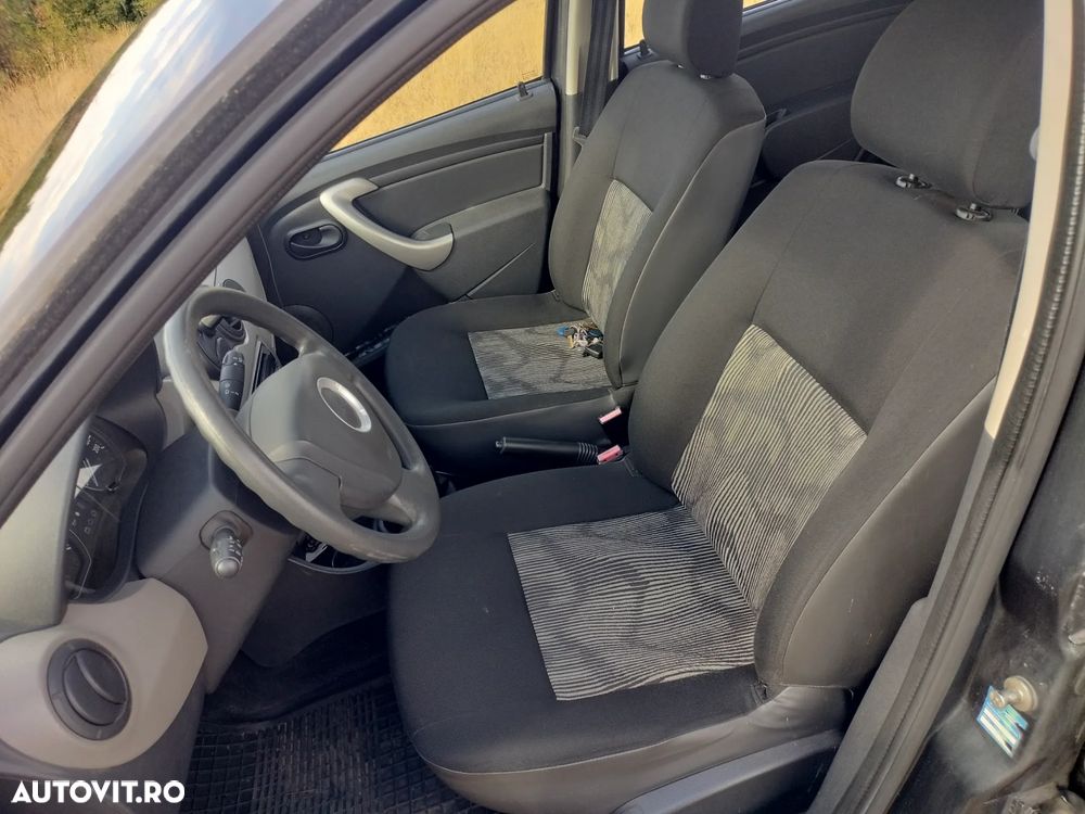 Dacia Sandero 1.2 16V - 13