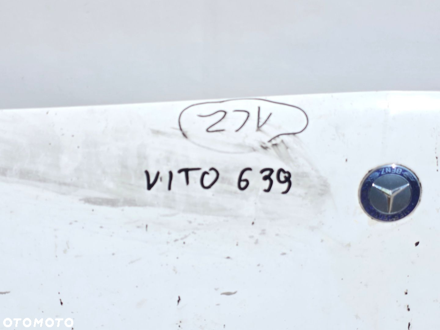 VITO VIANO W639 03- MASKA POKRYWA KLAPA SILNIKA BIAŁA 1 - 2