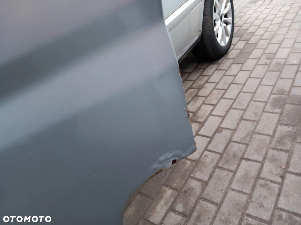 MERCEDES VIANO DRZWI LEWE PRZEDNIE LEWY PRZÓD KOLOR: 9744 - 4