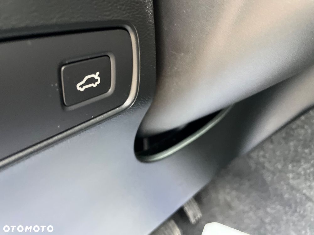 Volvo XC 40 D3 Momentum - 32
