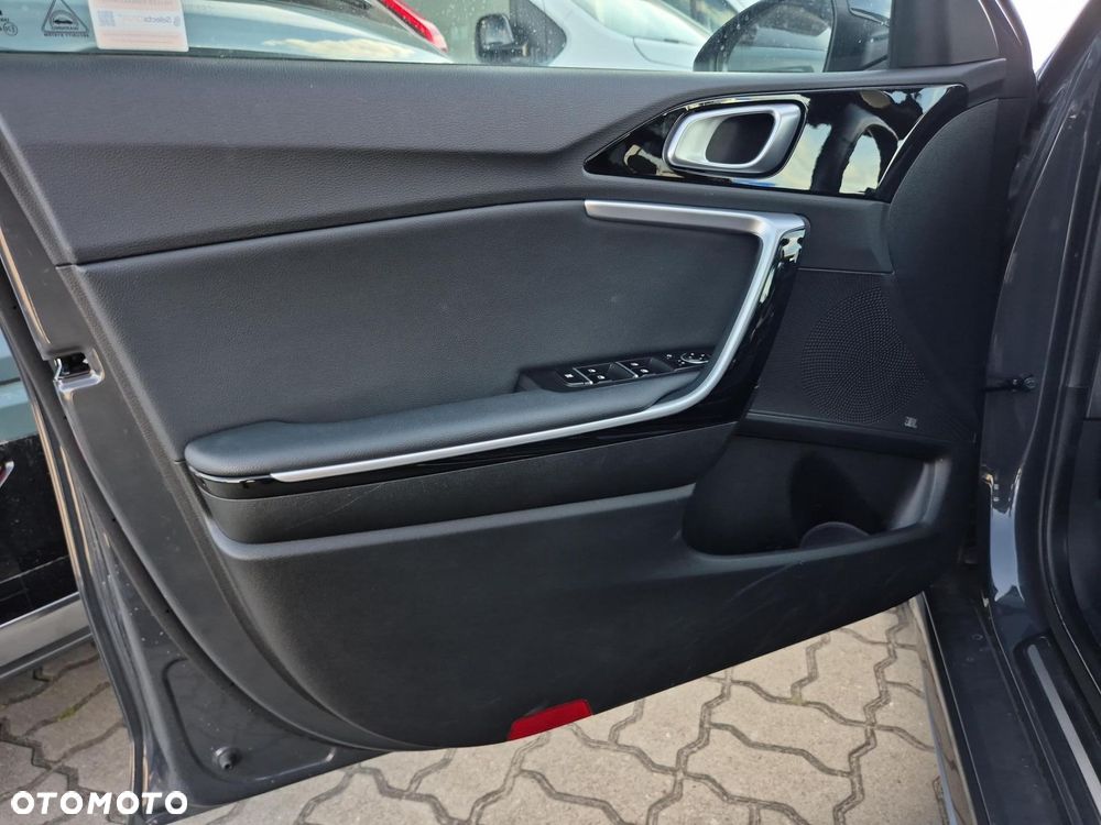 Kia Ceed 1.5 T-GDI GT-Line DCT - 10