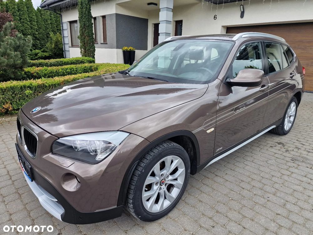 BMW X1 xDrive18d Sport Line - 36